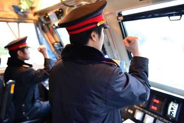 石家莊鐵路學校2020年火車司機專業學費多少？